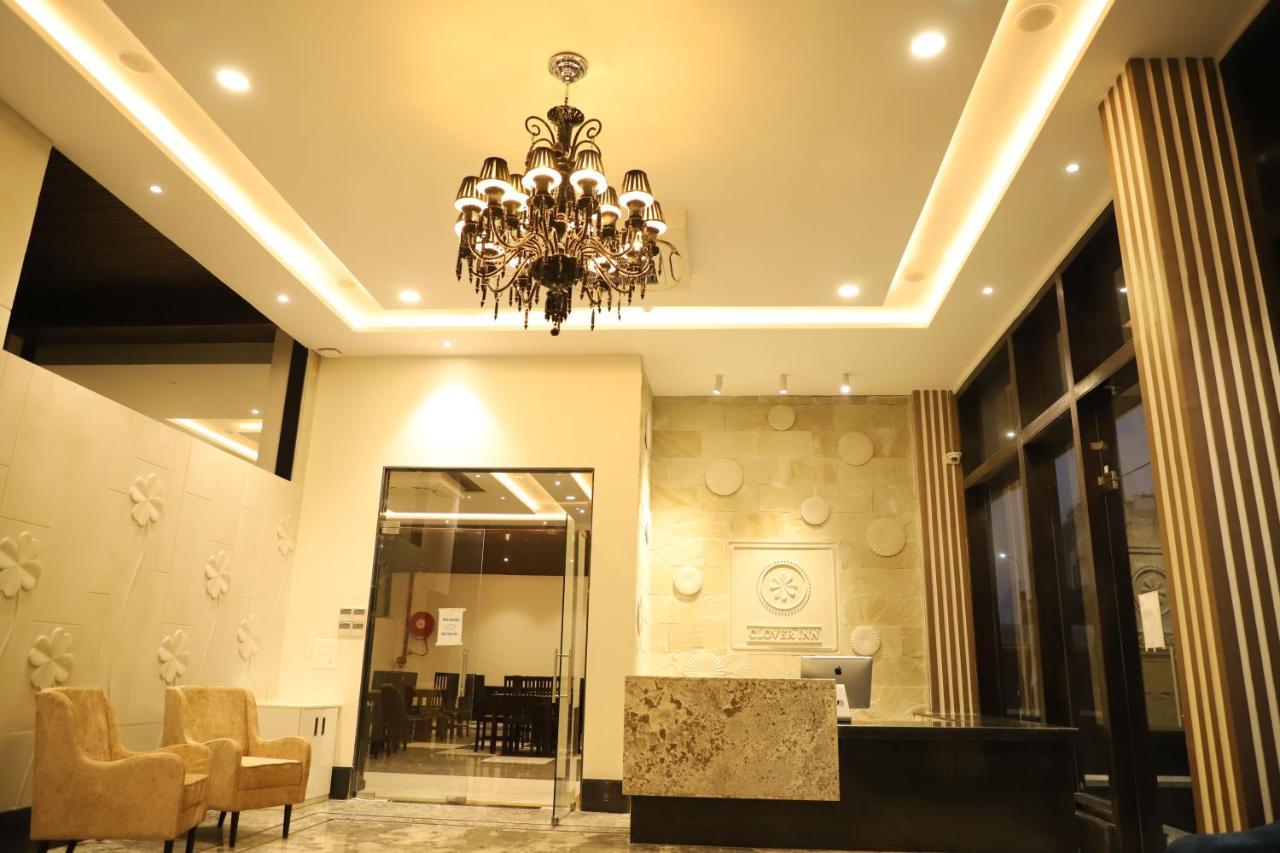 Clover Inn Udaipur Buitenkant foto