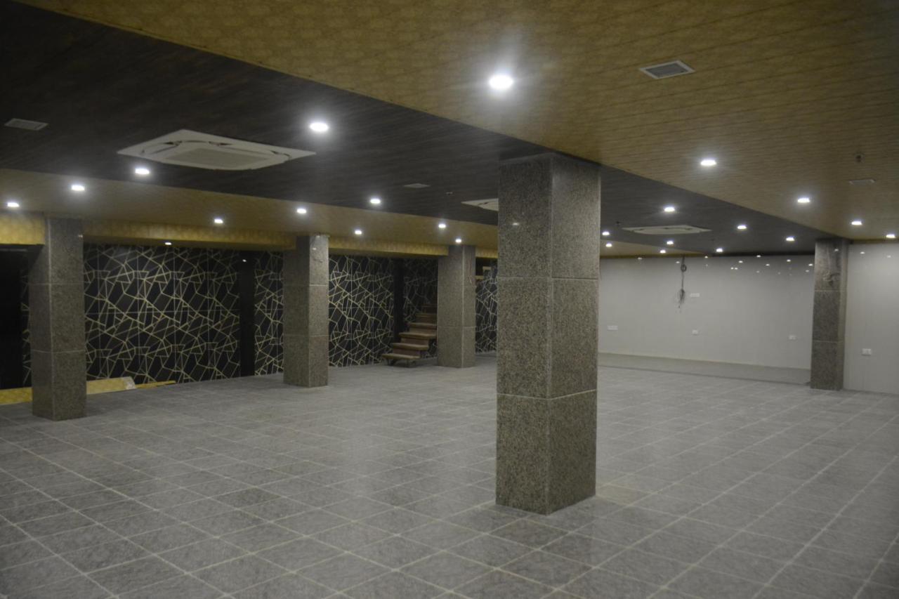 Clover Inn Udaipur Buitenkant foto